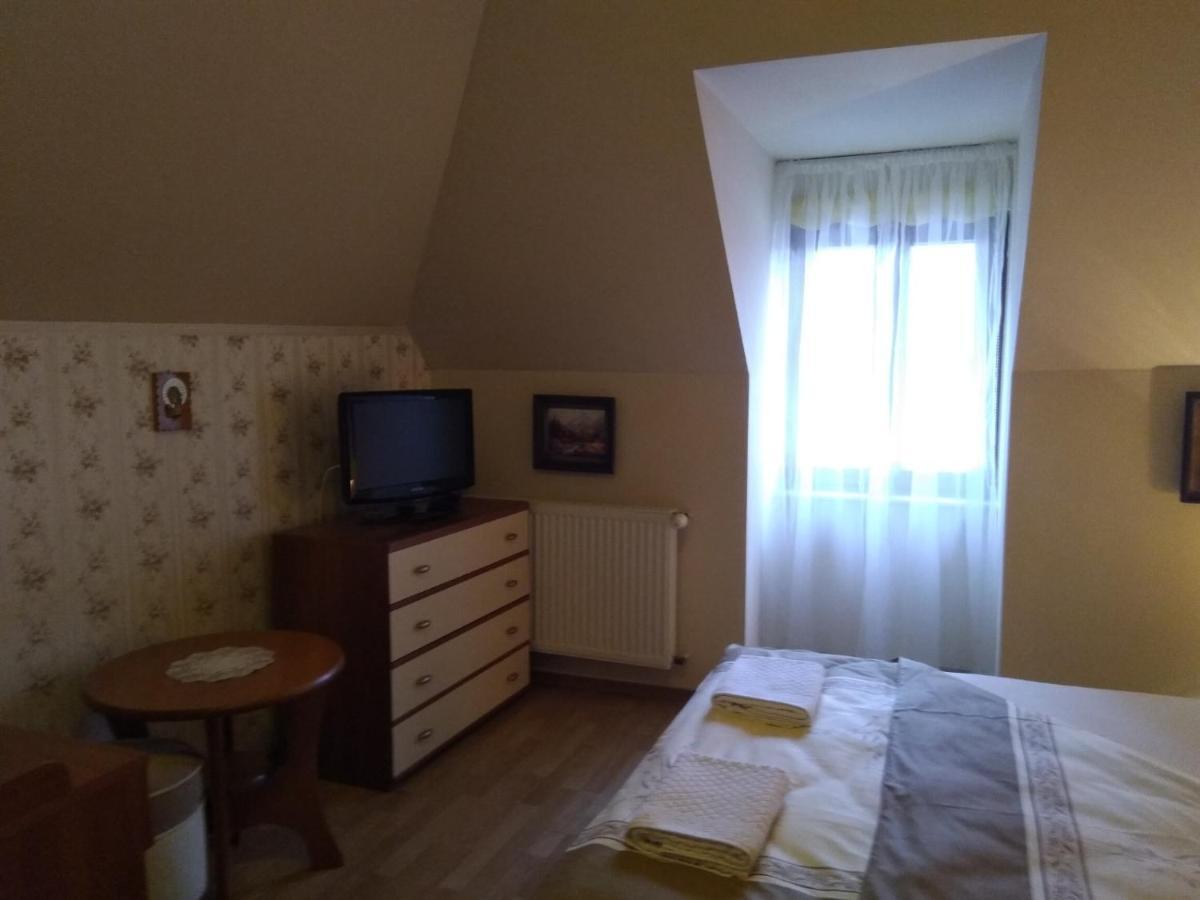 Lesna 26 Apartman Kudowa-Zdrój Kültér fotó